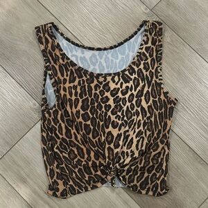 Onzie Leopard Print Cropped Tie Shirt